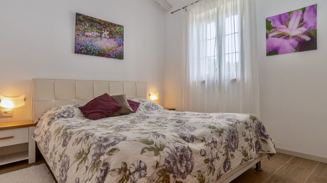 Photo of Bedroom in Nerezine