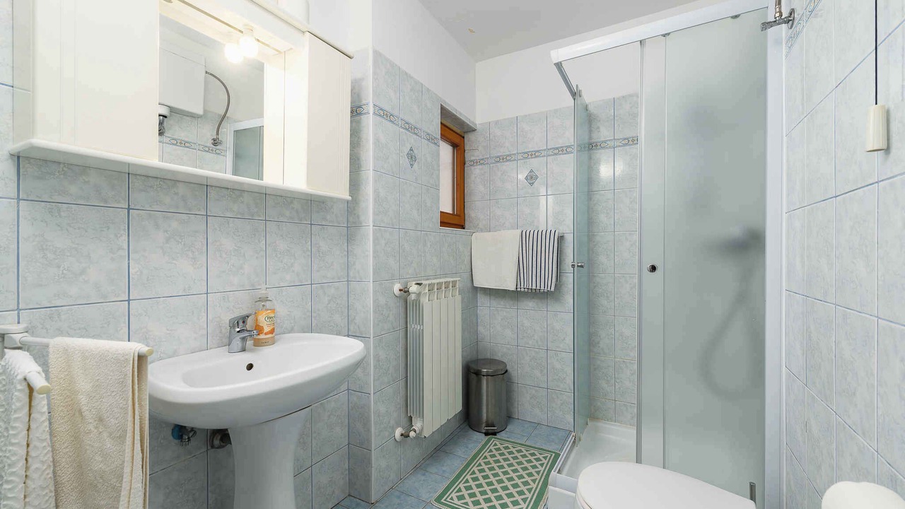 Photo of Bathroom in Basanija