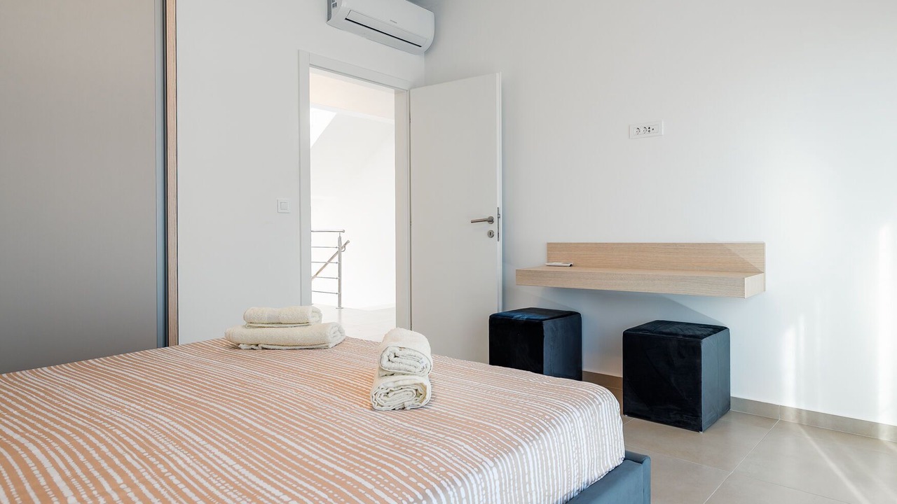 Photo of Bedroom in Srima