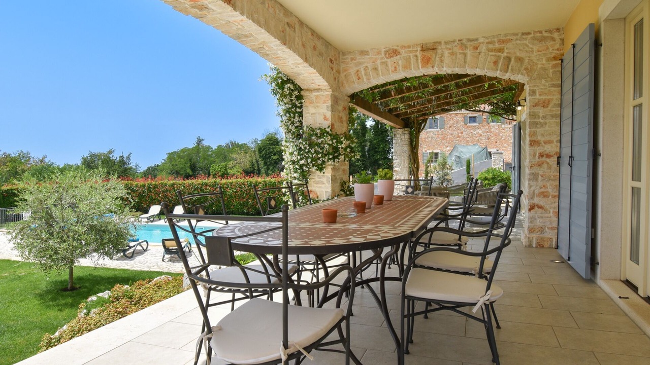 Photo of Outdoor in Heraki