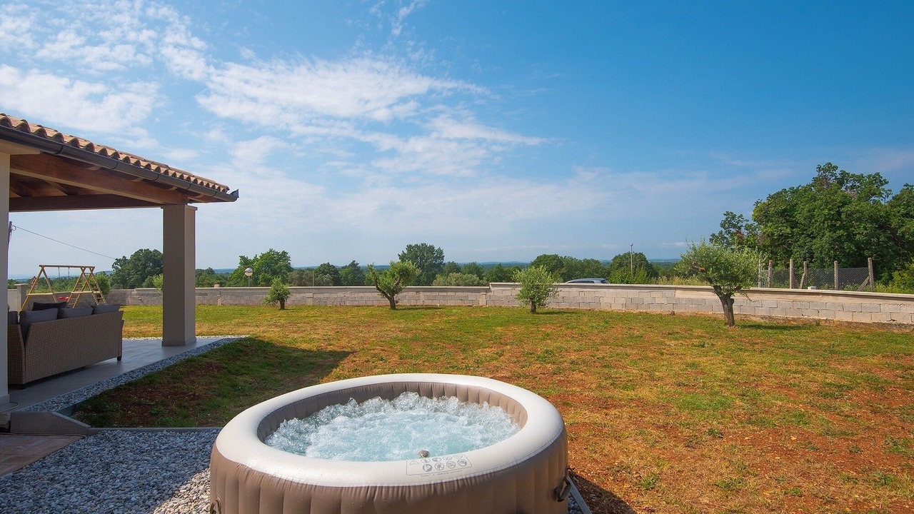 Photo of Outdoor in Valtura