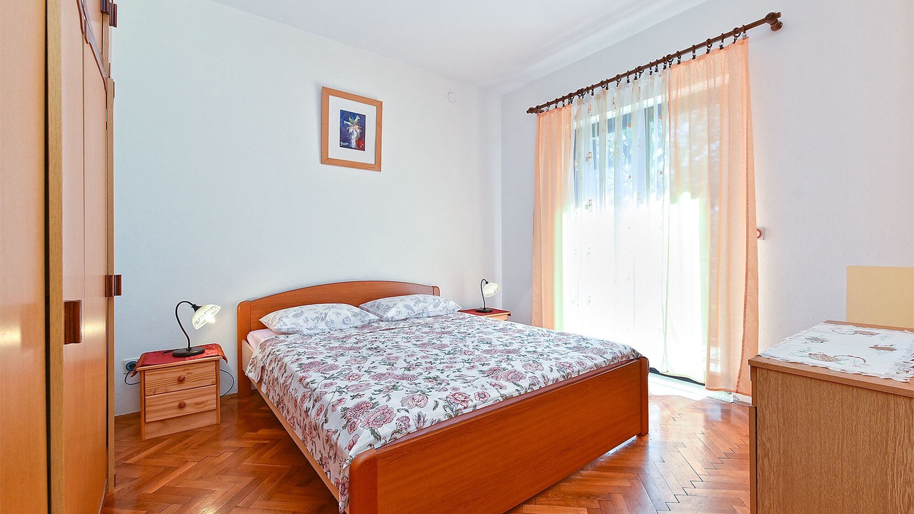 Photo of Bedroom in Pomer