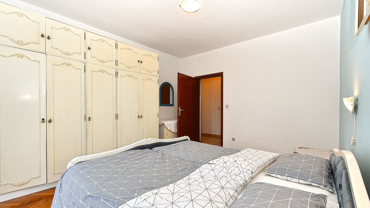 Photo of Bedroom in Pomer