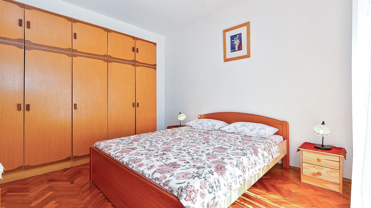 Photo of Bedroom in Pomer