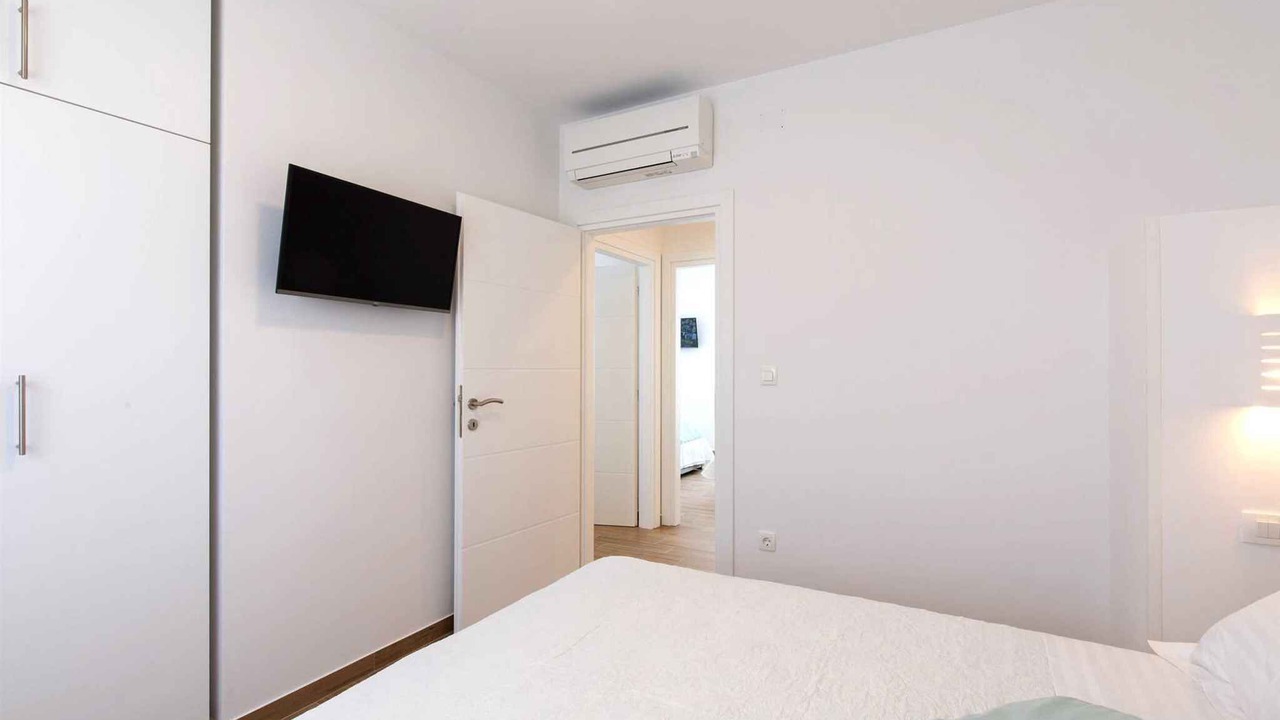 Photo of Bedroom in Porat