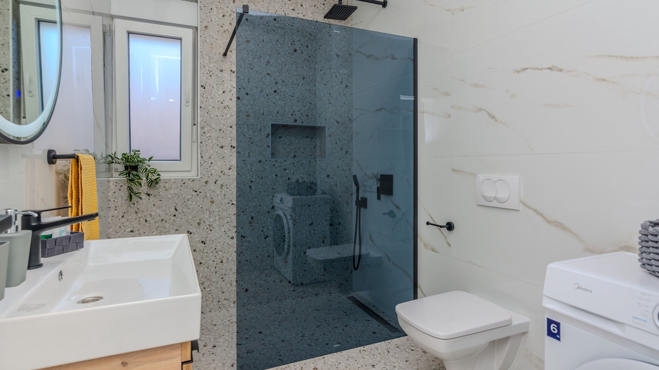 Photo of Bathroom in Vir