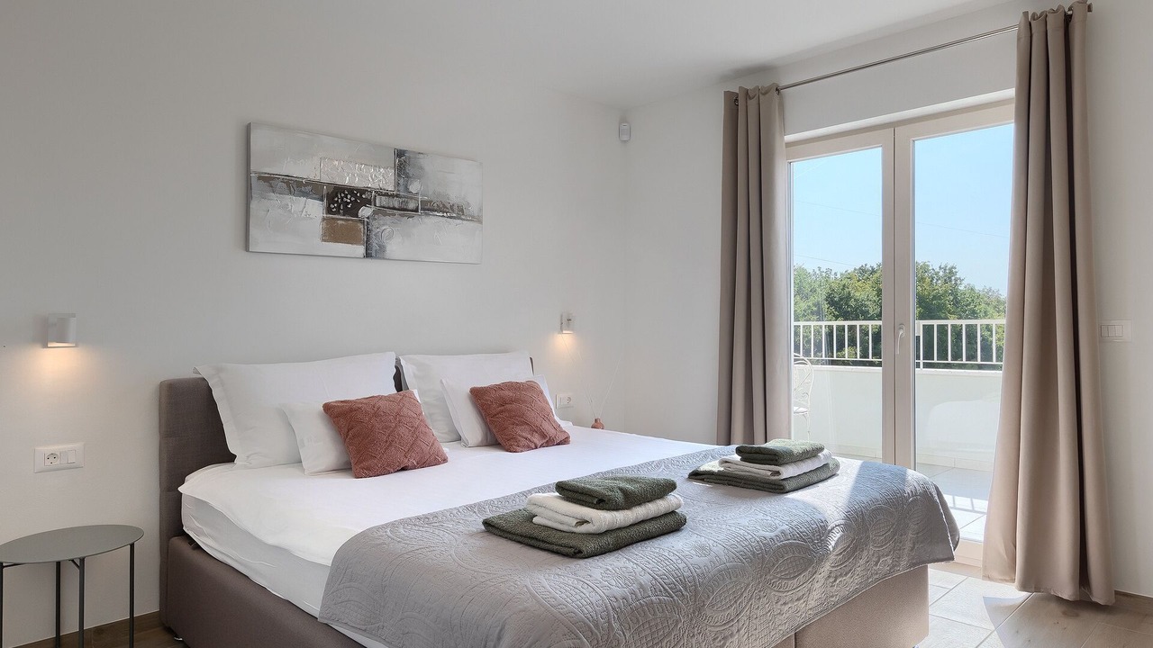 Photo of Bedroom in Frata