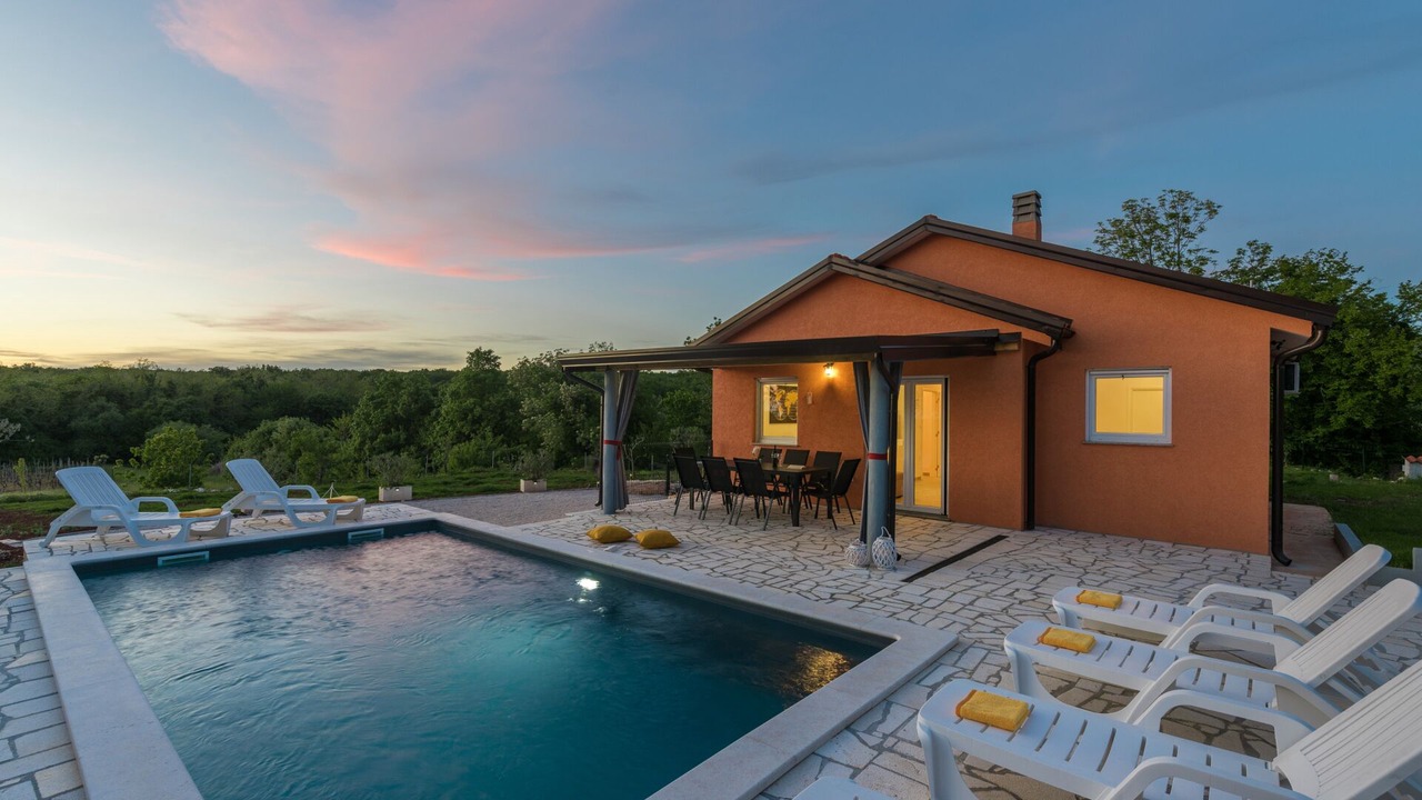 Photo of Outdoor in Radini