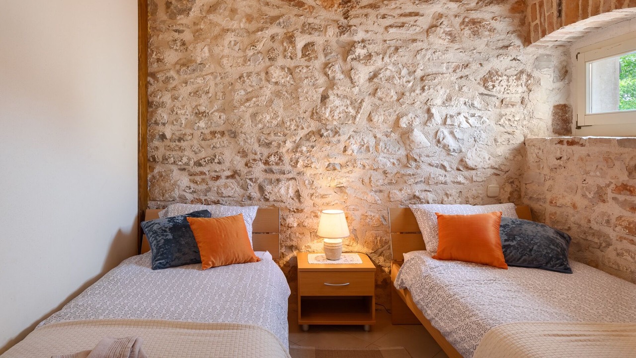 Photo of Bedroom in Tar
