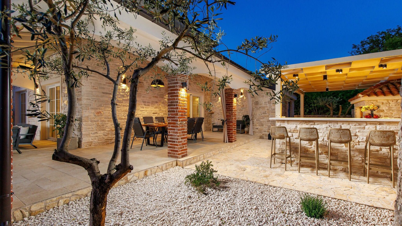 Photo of Outdoor in Kras