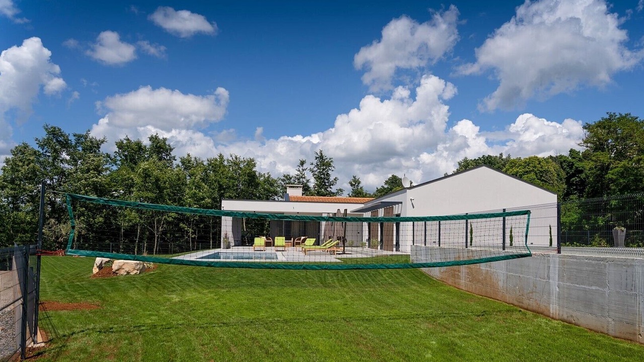 Photo of Outdoor in Gracisce