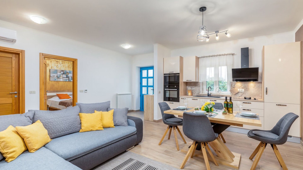 Photo of Livingroom in Cepic