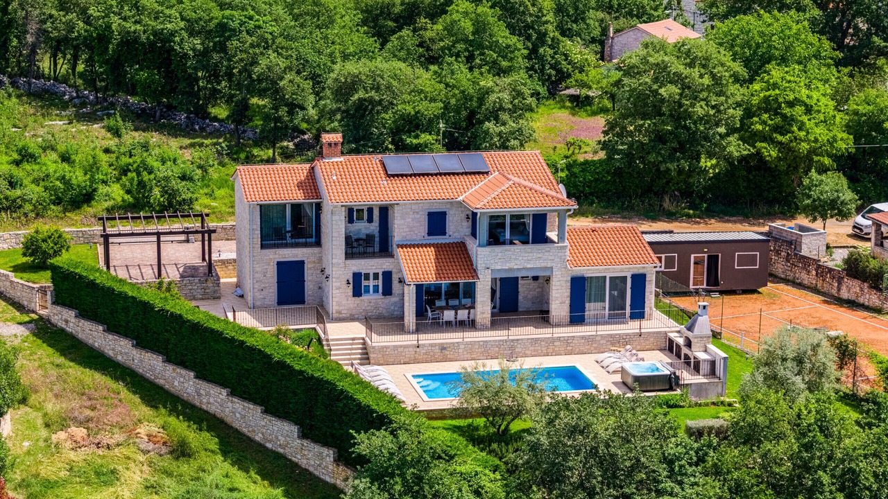 Photo of Outdoor in Strpacici