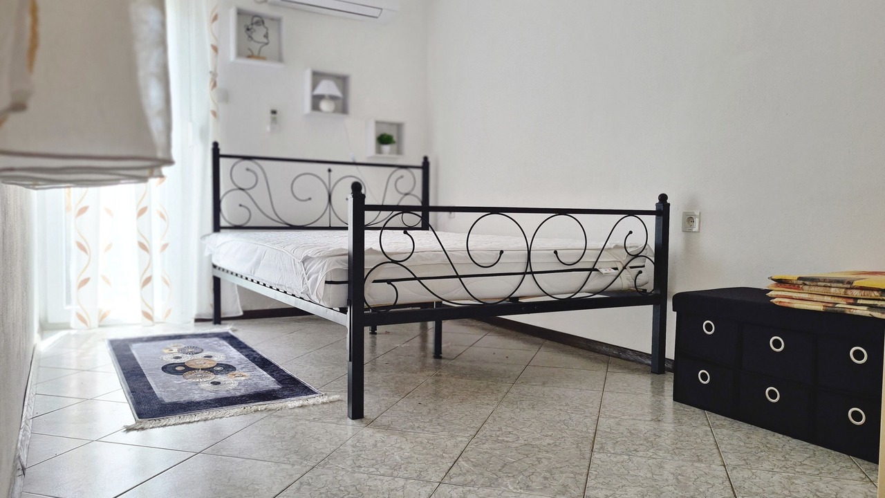 Photo of Bedroom in Baska