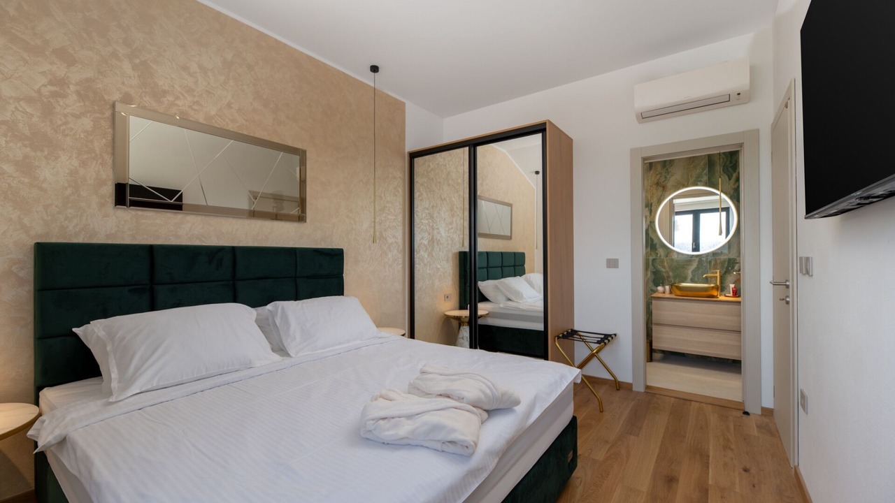 Photo of Bedroom in Trget