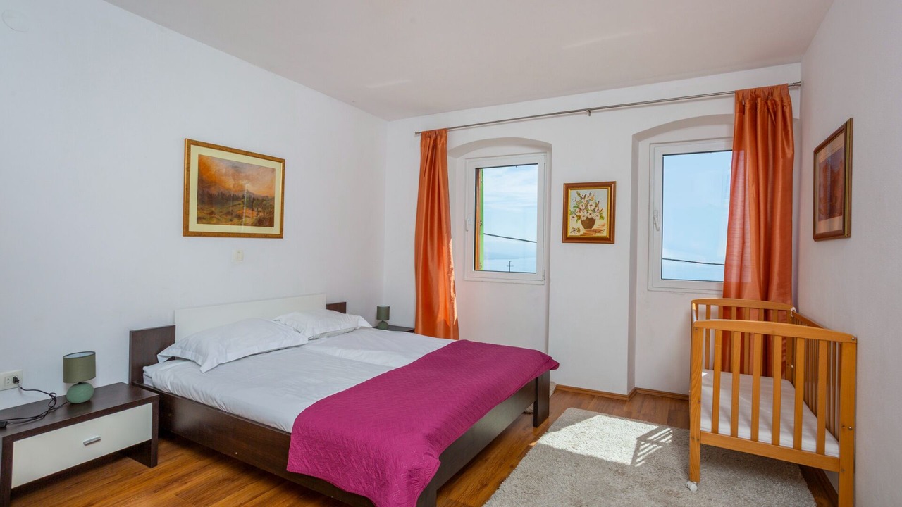 Photo of Bedroom in Bregi