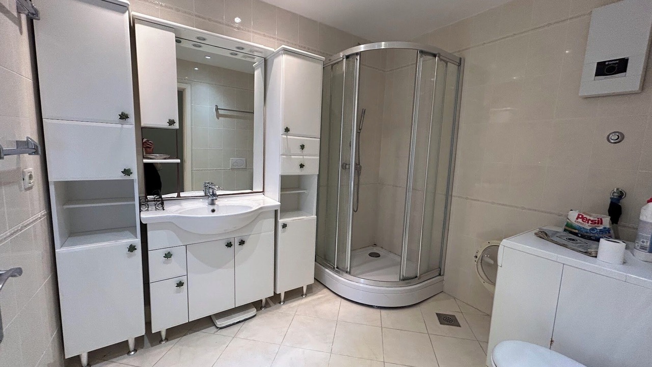 Photo of Bathroom in Pile