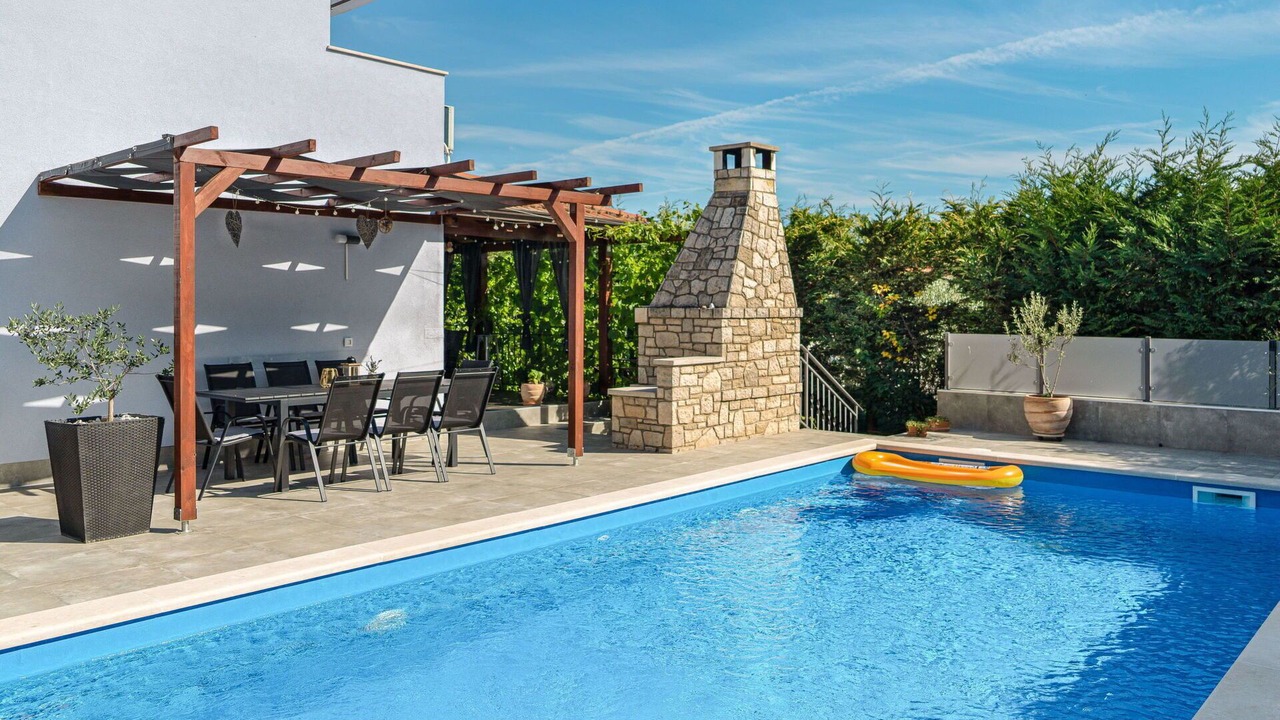 Photo of Outdoor in Radini