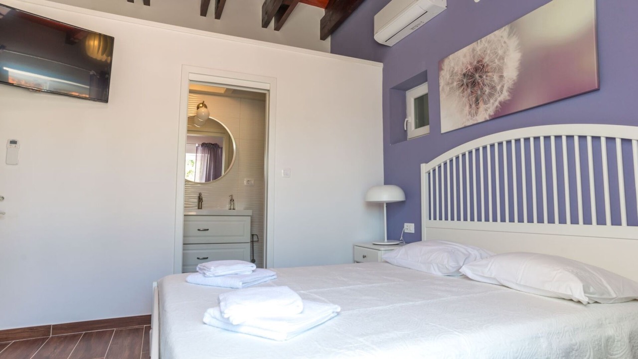 Photo of Bedroom in Nerezine