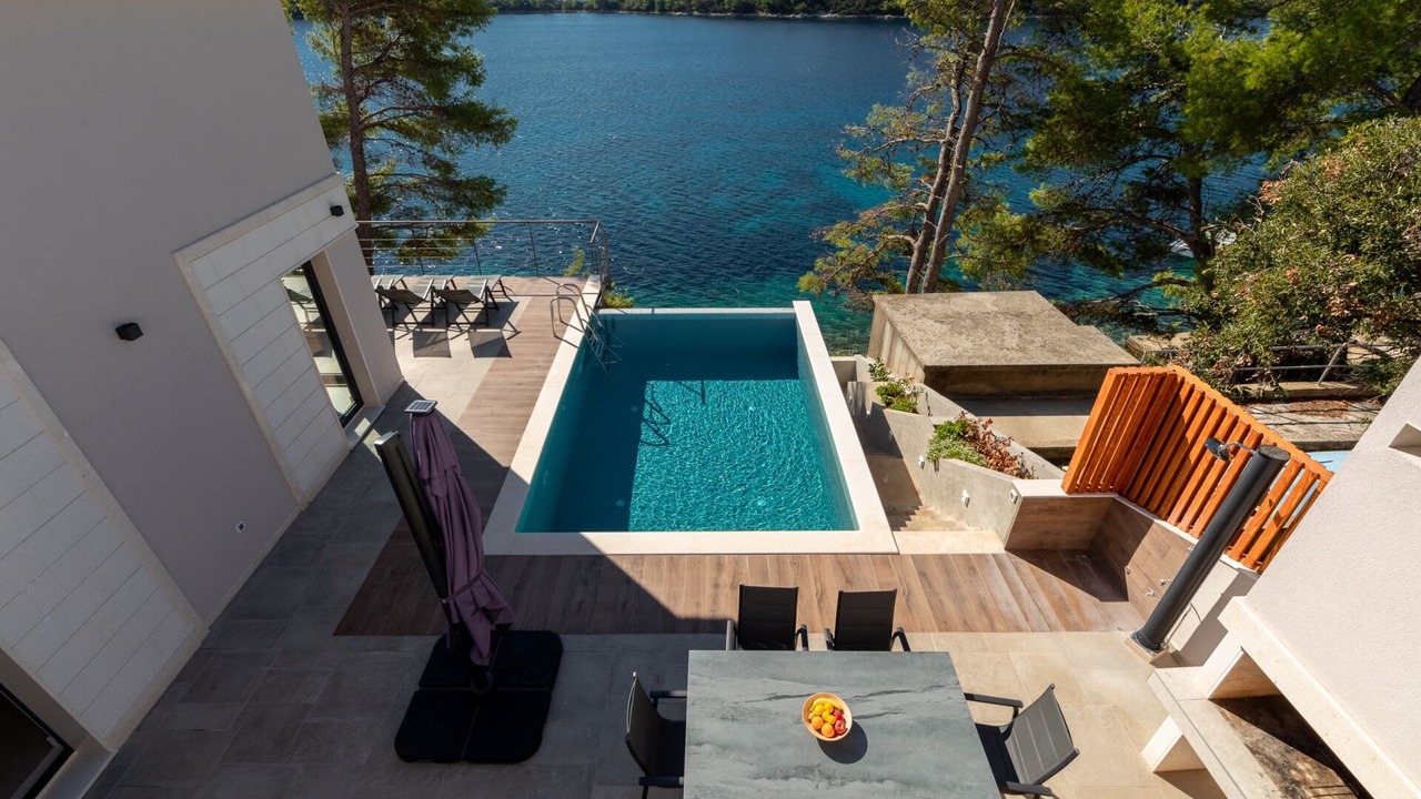 Photo of Outdoor in Blato