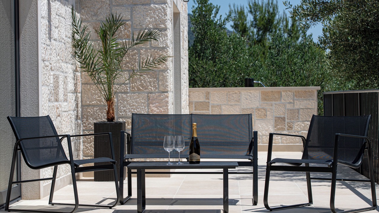 Photo of Patio Balcony in Bol