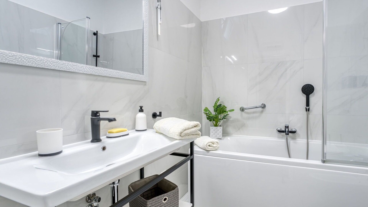Photo of Bathroom in Ika