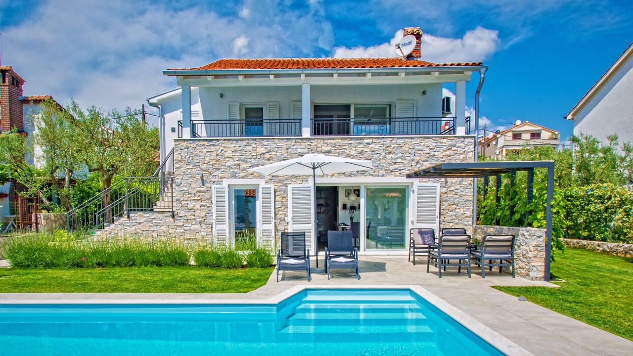 Photo of Outdoor in Kornic