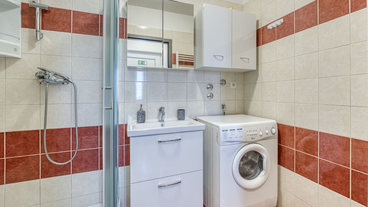 Photo of Bathroom in Bregi