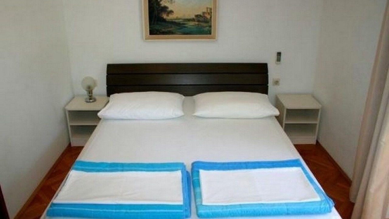 Photo of Bedroom in Duce