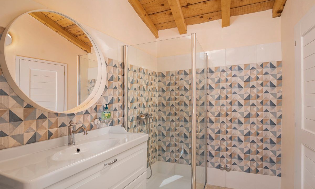 Photo of Bathroom in Pitve