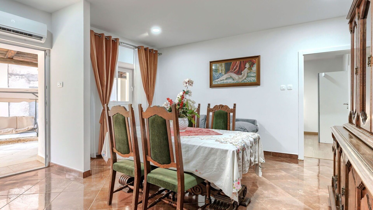 Photo of Bedroom in Svetvincenat