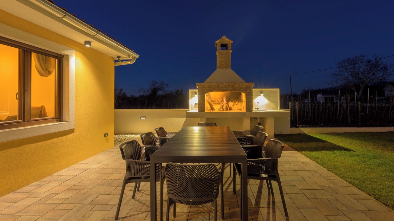Photo of Outdoor in Gajana