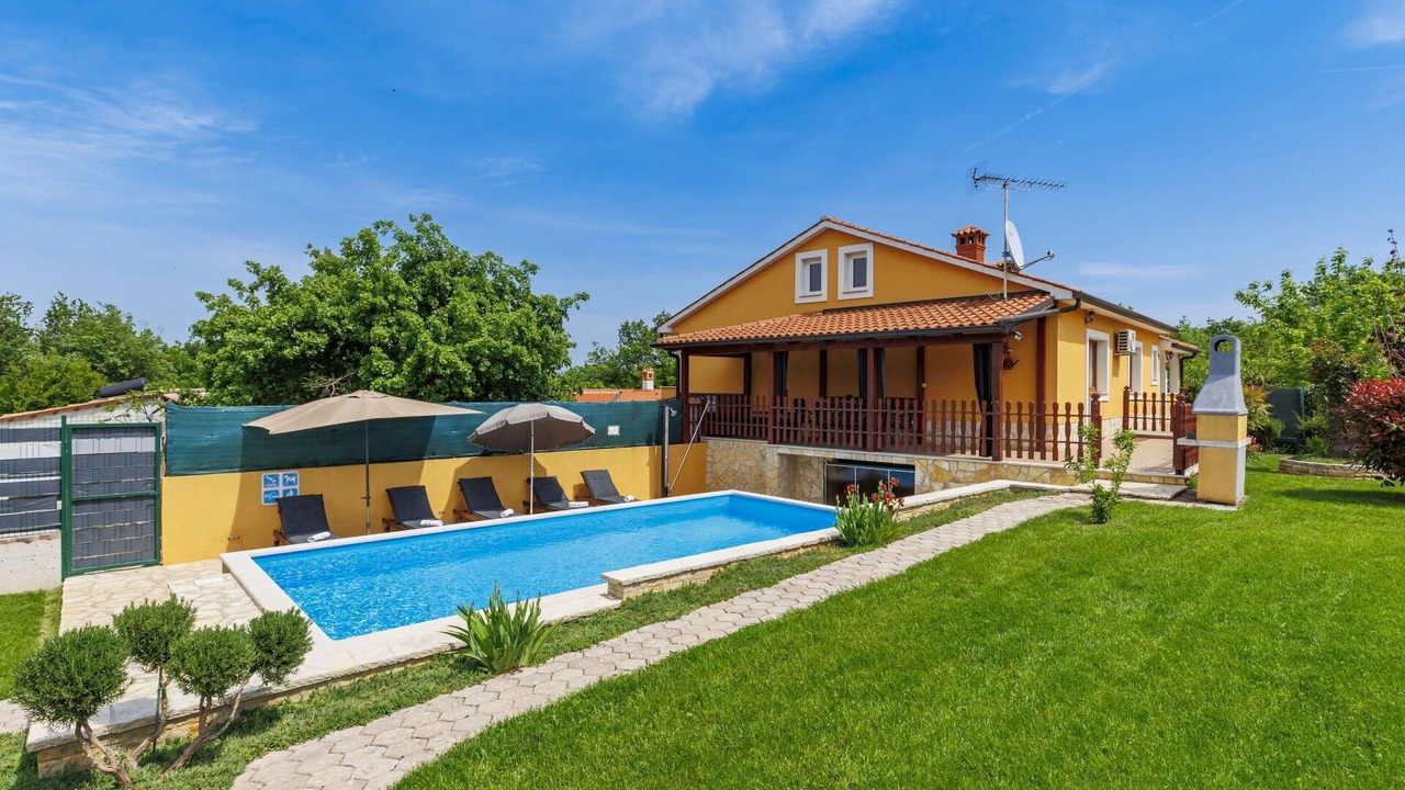 Photo of Outdoor in Rakotule