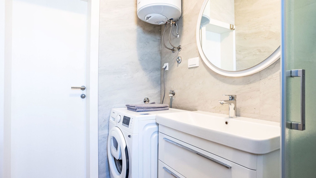 Photo of Bathroom in Okrug Gornji