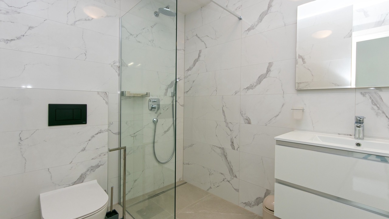 Photo of Bathroom in Brela