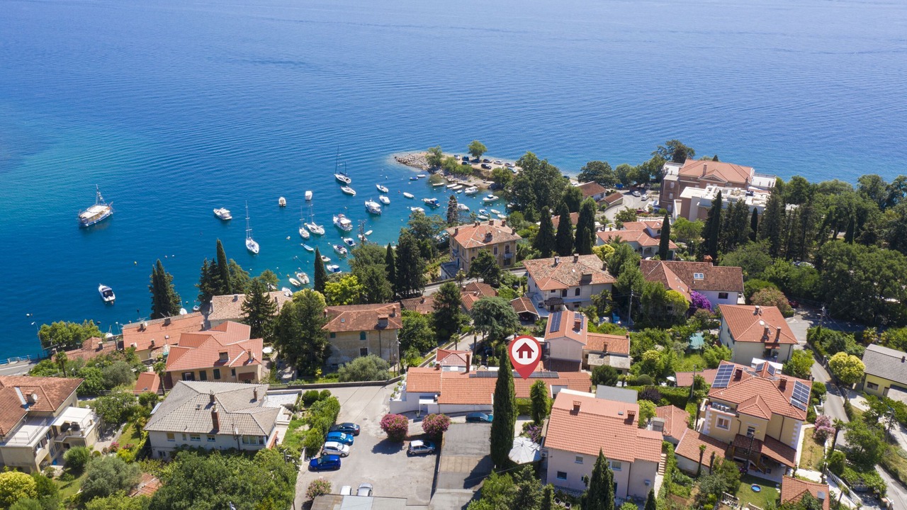 Photo of Outdoor in Ika