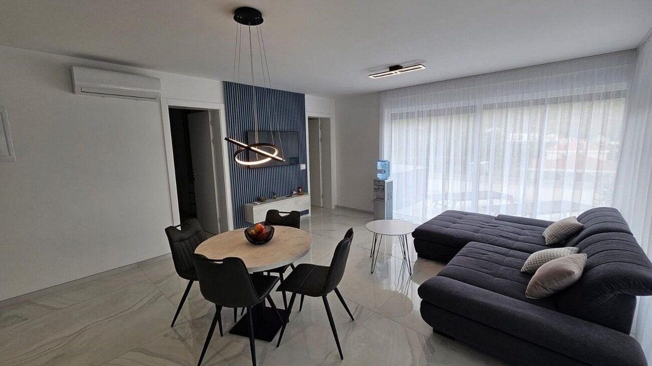 Photo of Bedroom in Seline