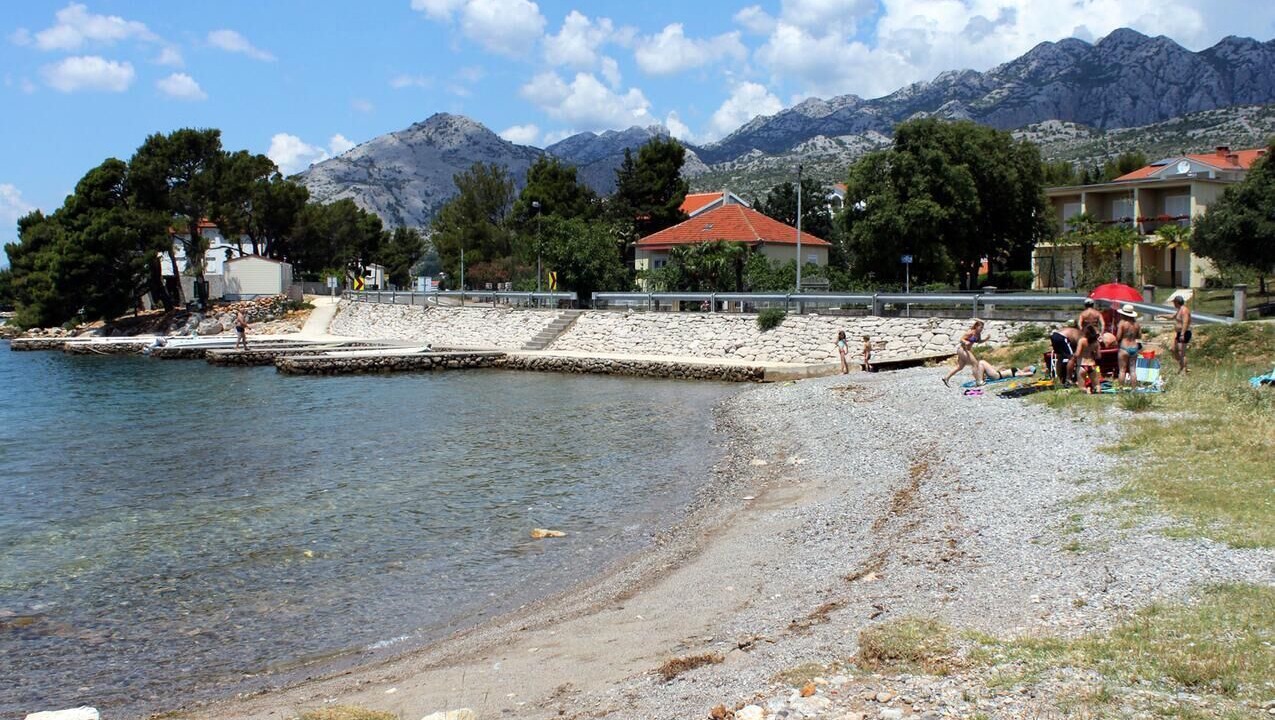 Photo of Others in Seline