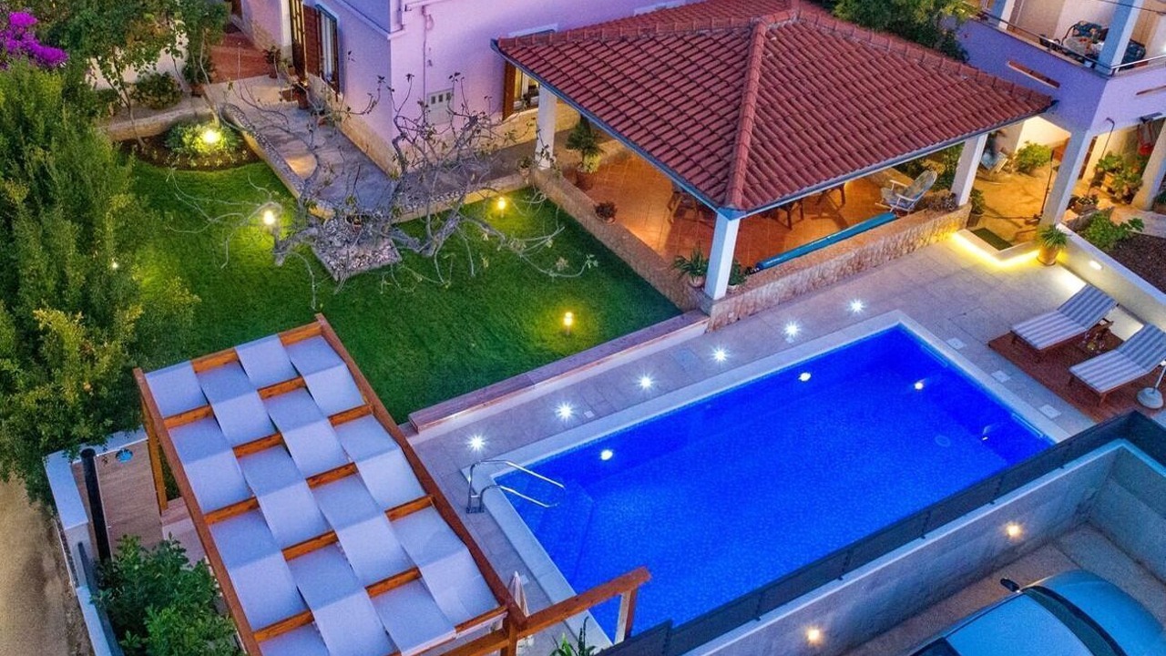 Photo of Outdoor in Preko
