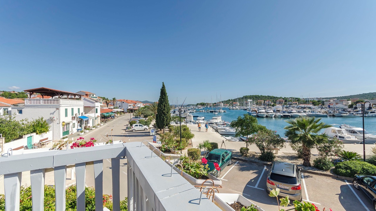 Photo of Outdoor in Jezera