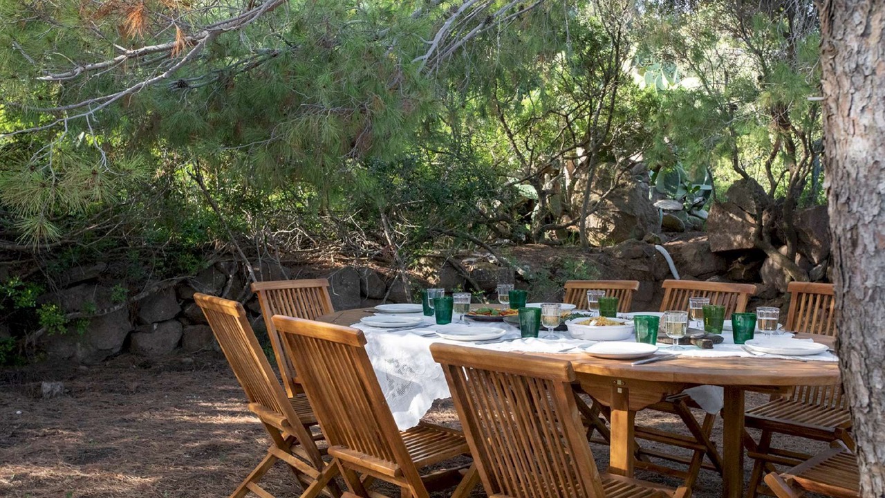 Photo of Outdoor in Pile