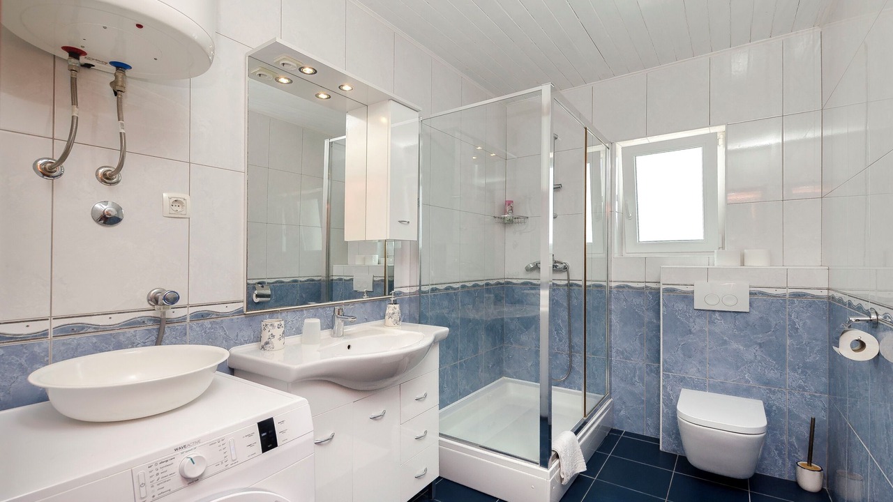 Photo of Bathroom in Betina