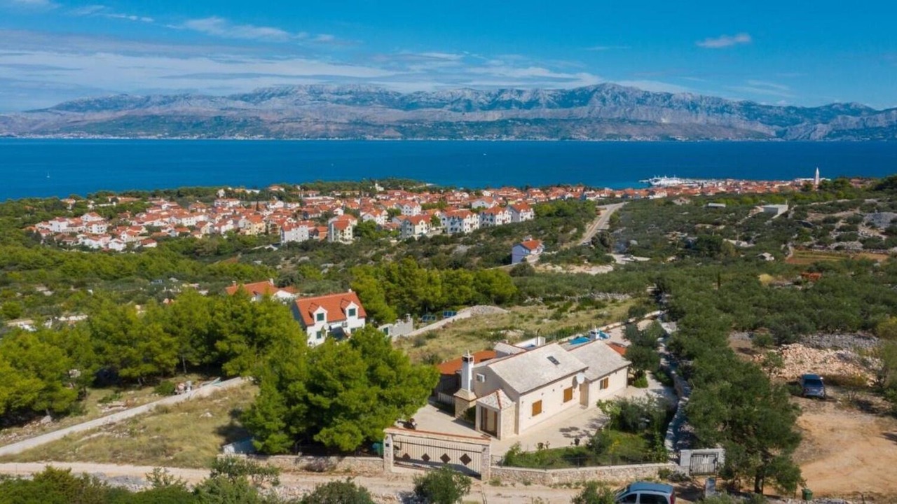 Photo of Outdoor in Supetar