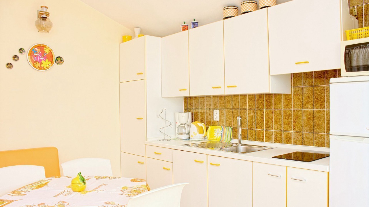 Photo of Kitchen in Zivogosce