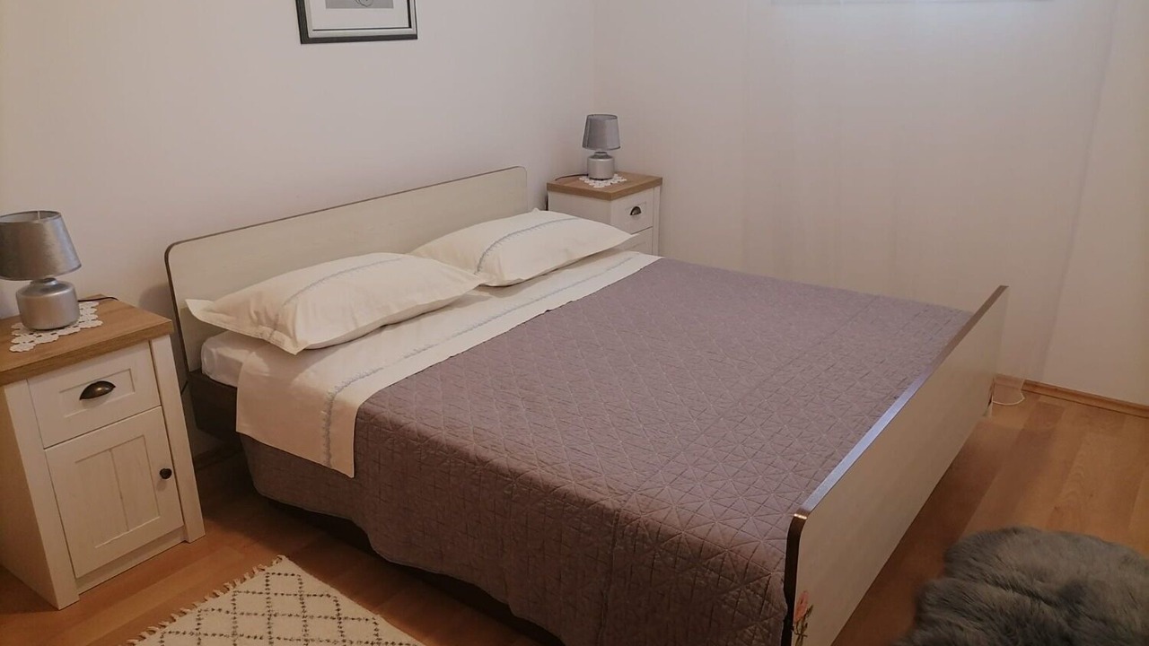 Photo of Bedroom in Loviste