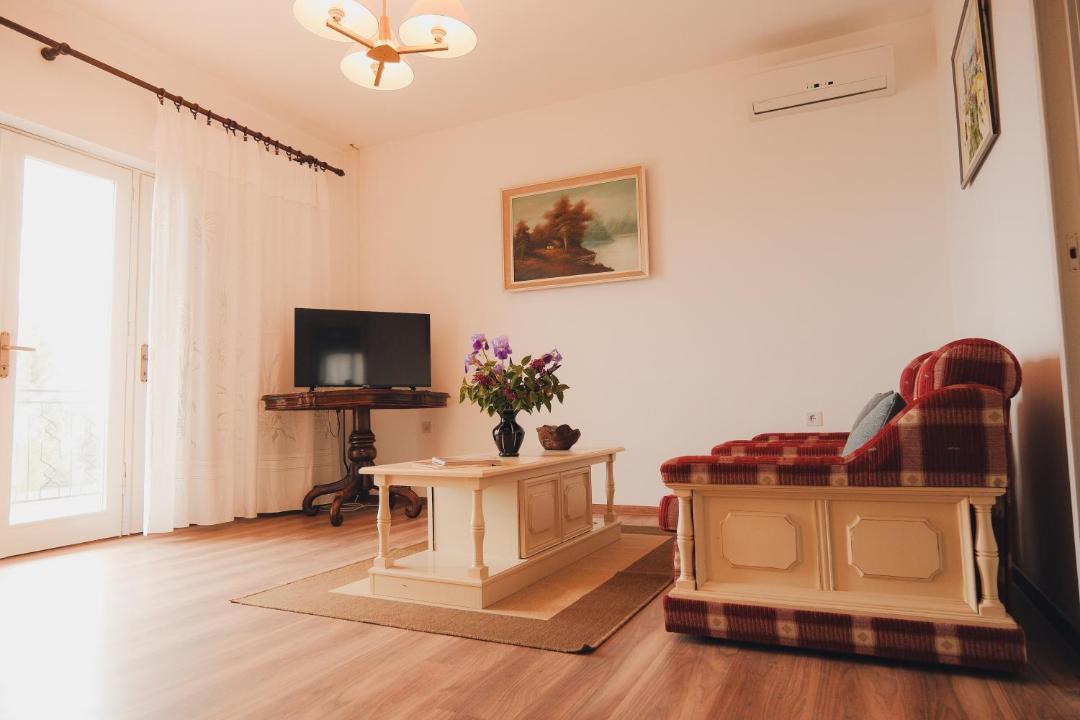 Photo of Livingroom in Ika
