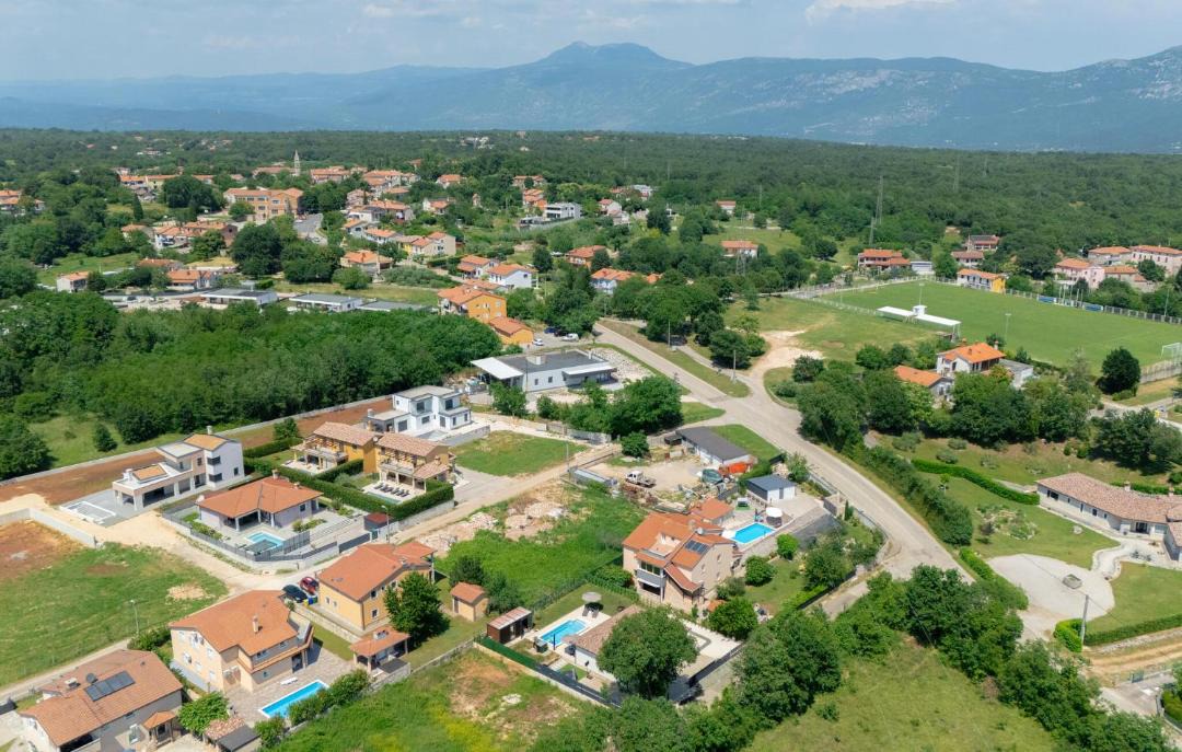 Photo of Others in Nedescina