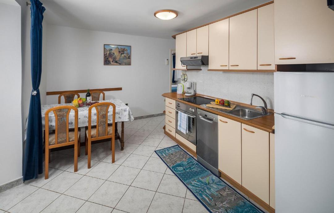 Photo of Kitchen in Zambratija