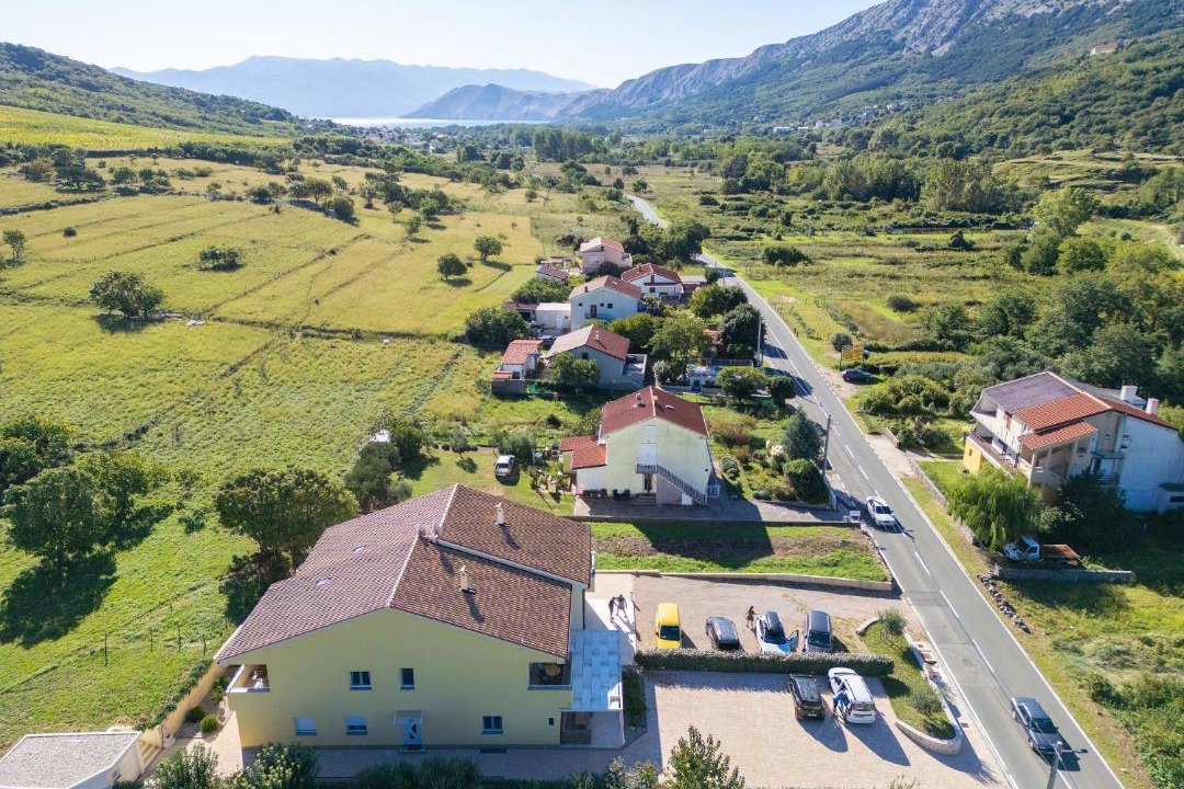 Photo of Others in Draga Bascanska