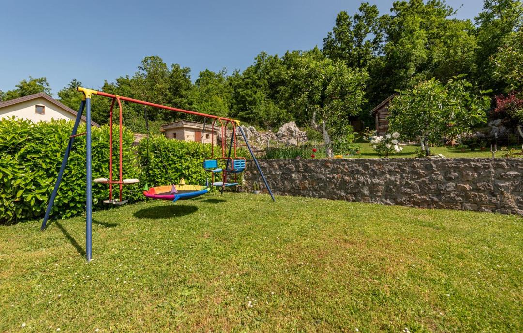Photo of Others in Gracac